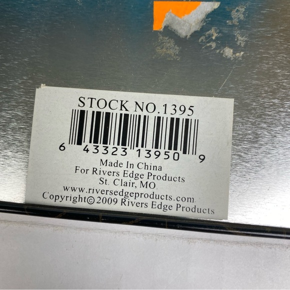 Love Your Enemies But Always Keep Your Gun Oiled Metal Sign Heart Hanging Tin - Picture 4 of 6